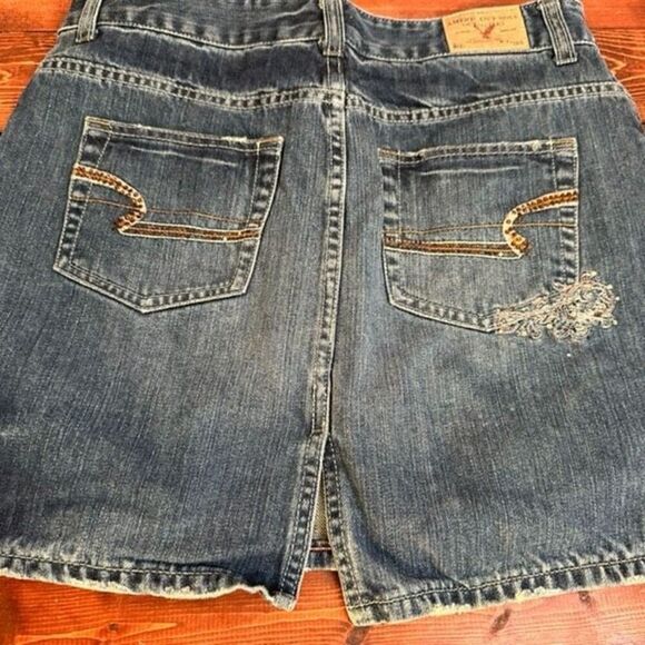 Vintage American Eagle Rhinestone Mini-Skirt Size 4 - Picture 3 of 13
